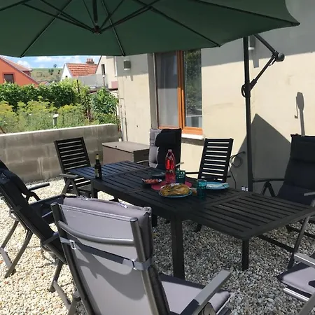 Holiday home Prazdninovy Dum Na Palave S Vinnym Sklepem Milovice (South Moravian)
